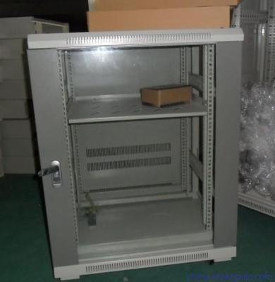 供應32U標準網絡機柜——高品質通信器材解決方案